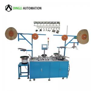 Máquina de ensamblaje de conector USB automático