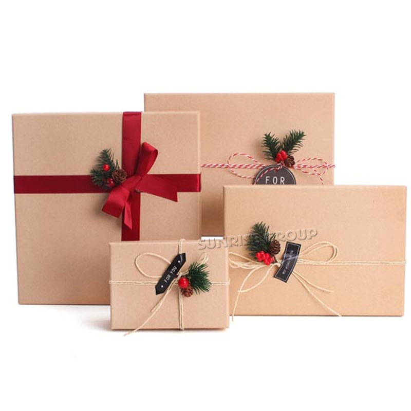 Caja de empaquetado del regalo de encargo del modelo de la cartulina cuadrada romántica