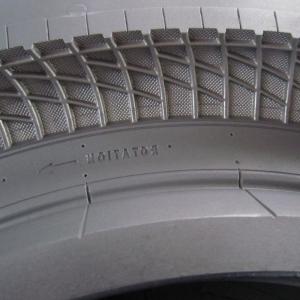 Ciclo de 20x2.125 neumático molde