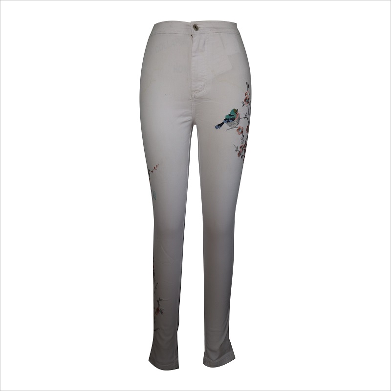 jeans blancos con bordado WS10124