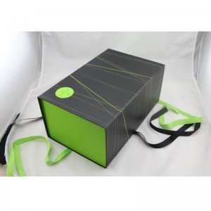 Caja de empaquetado del regalo del papel de imán plegable con la cinta