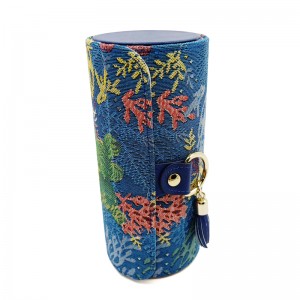 El lujo dos capas que giran alrededor de la caja de regalo de papel redonda del tubo con el botón del metal