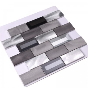 Azulejo de la pared de la cocina backsplash de vidrio de mezcla de aluminio gris claro / oscuro
