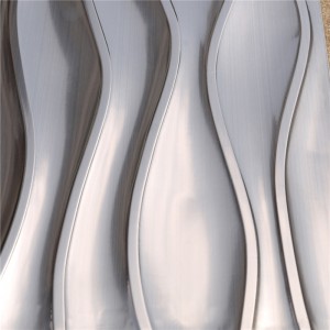 Tejas de mosaico metálicas / metálicas de 30 * 60 ondas para salpicadero