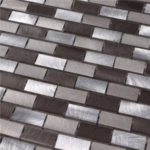 Diseño de aluminio de las tejas de Backsplash del metal del cepillo 15 * 30 para la cocina