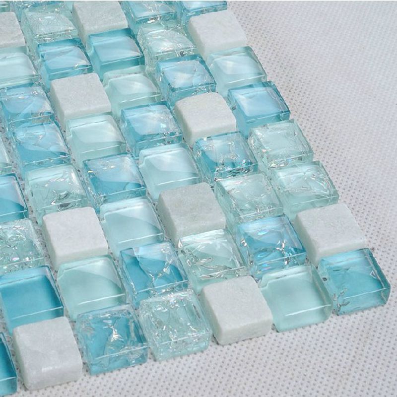 Azulejo azul puro del cuarto de baño del balneario de la sauna del mosaico del vidrio del mar del crujido del hielo puro para la venta