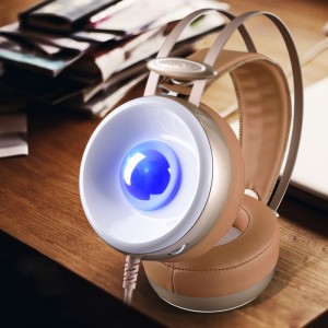 Auriculares livianos para juegos de PC 2018 con luz LED