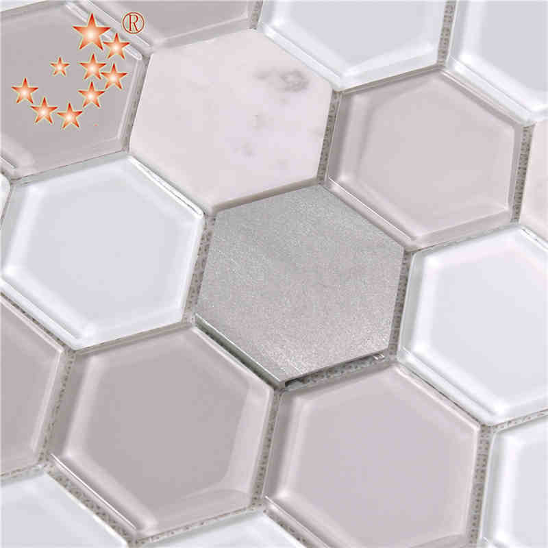 El último diseño de la cocina y el baño Decoración de interiores Waterjet Hexagonal Vidrio de metal Mezclado piso de mármol azulejo mosaico