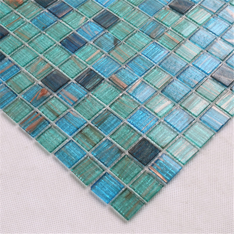 Azulejo de la piscina de mosaico de vidrio de la línea dorada iridiscente en venta