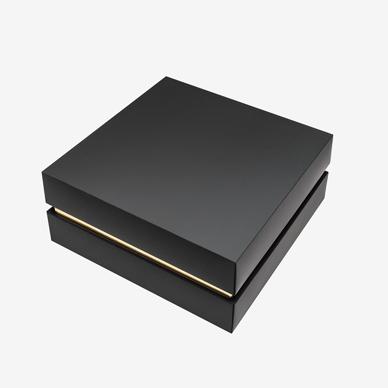 Diseño personalizado de cartón negro reciclado cajas de regalo de embalaje con cinta