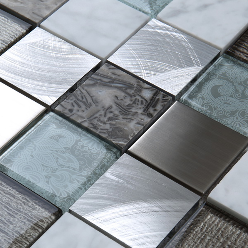 Teja de mosaico de cristal de mármol mezclada del metal de aluminio del último diseño para las paredes de Backsplash de la cocina