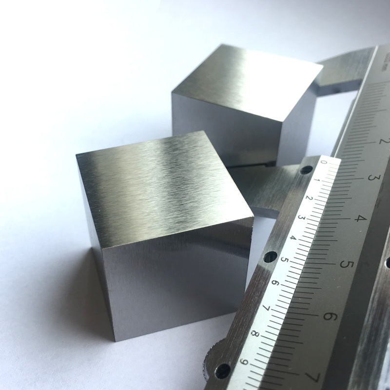 Cubo de metal de tungsteno puro