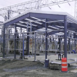 Edificio de acero industrial