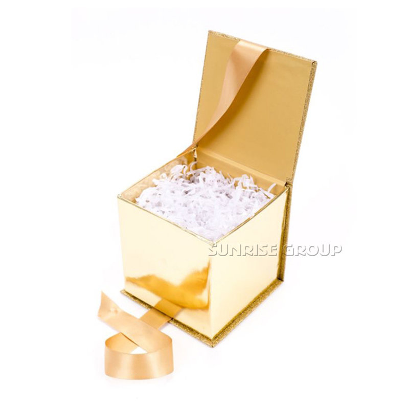 Caja de regalo de empaquetado de papel de gama alta del oro de Blingbling para la taza de cristal