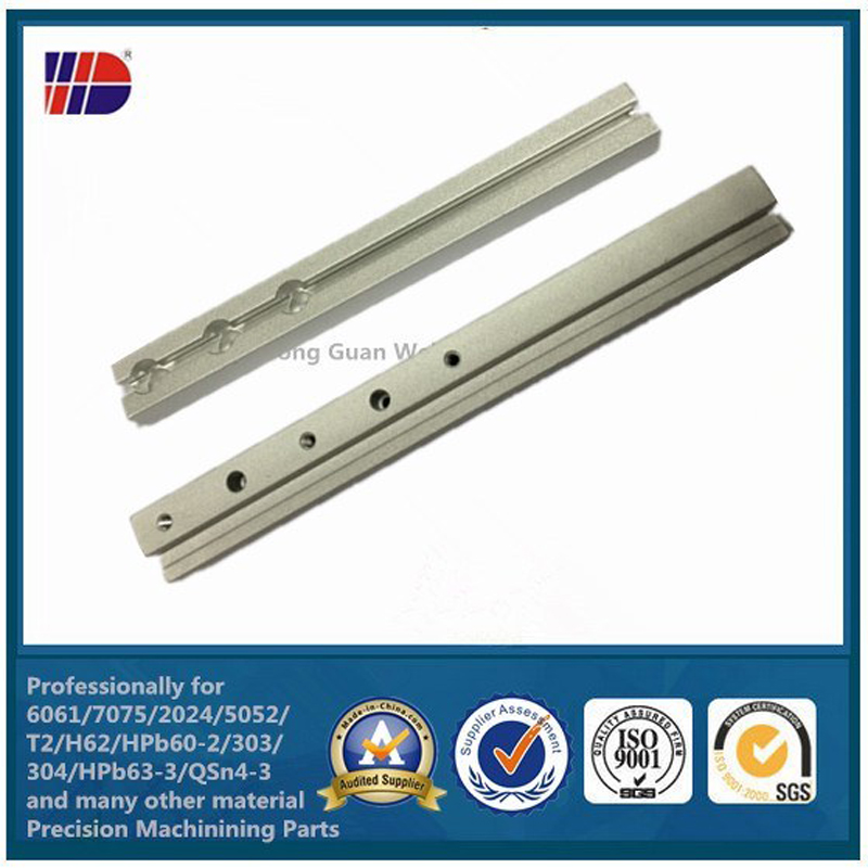 Piezas que trabajan a máquina del CNC de encargo en el material plástico de cobre amarillo de aluminio del acero inoxidable