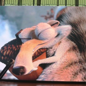 El gabinete de exhibición llevado de aluminio fundido a troquel a todo color de HD P3.91 alquiler interior 500x500m m llevó la pantalla de visualización