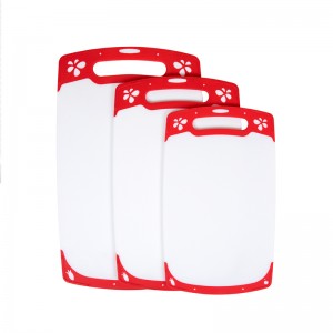 Sistema plástico único de la tabla de cortar de la cocina de los tamaños múltiples antideslizantes del diseño