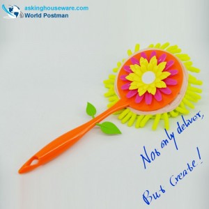 Plumero de asa larga Akbrand con decoración de girasol