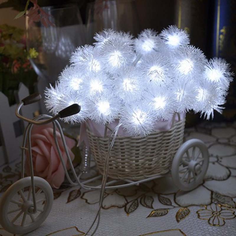 Las luces de la secuencia del pompón de la nieve del LED encienden las decoraciones de las luces de la cuerda para la Navidad / el día de fiesta / la boda / el partido
