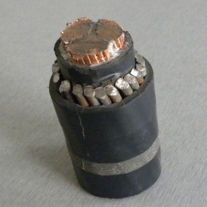 Cable de cobre del cable blindado del alambre de acero de la base de 16mm² 3 trenzado para poner interior