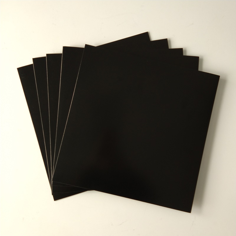 12 cubiertas de registro de cartón de color negro con agujero