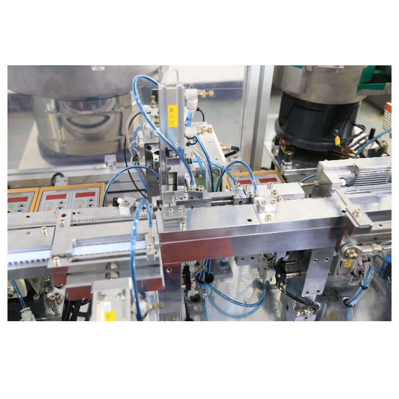 Máquina automática de tuercas de presión de inserción