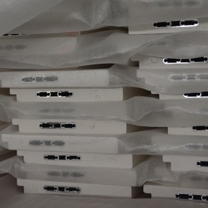 fabricación de componentes de persianas de pvc