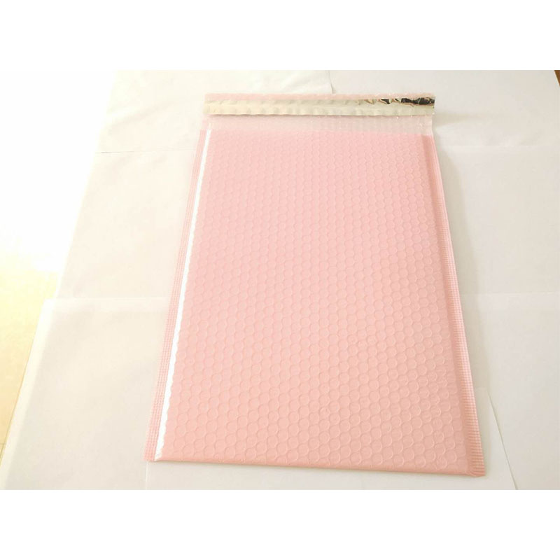 50 Venta al por mayor de fábrica personalizada impresa de color rosa burbuja de plástico bolsa de correo sobre acolchado / metálico