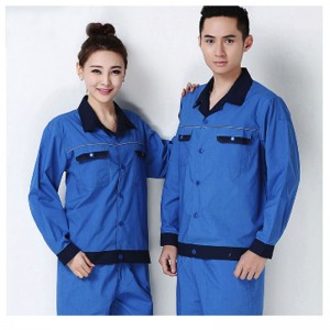 Personalización de ropa de trabajo.