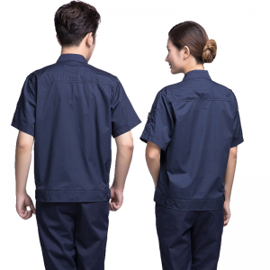 Chuangwei Garment Co., LTD. Form china, brinda servicios personalizados de ropa de trabajo para clientes