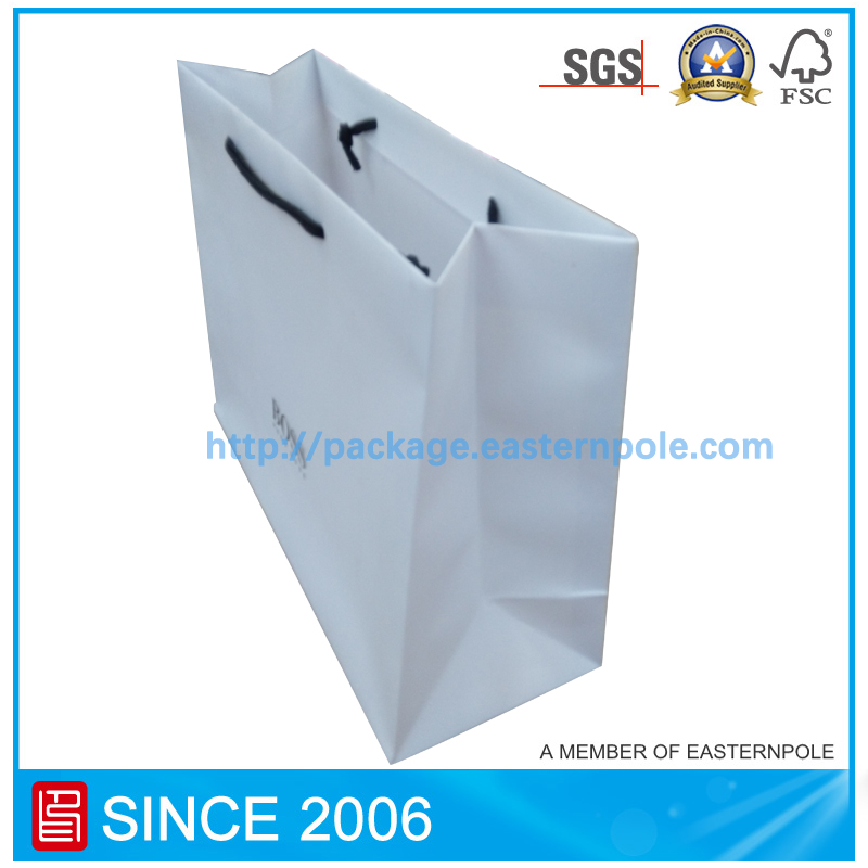 Bolsa de papel famosa marca Boss
