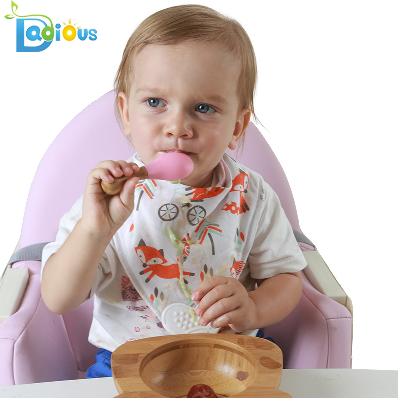 Cucharas de bebé de diseño único. Cucharas de bebé de punta suave para niños pequeños. Utensilios de bambú para el entrenamiento.