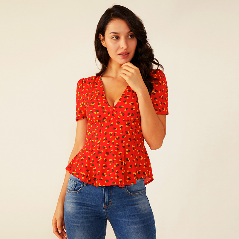 Blusa estampada plisada floral con volantes rojos de verano V profundo