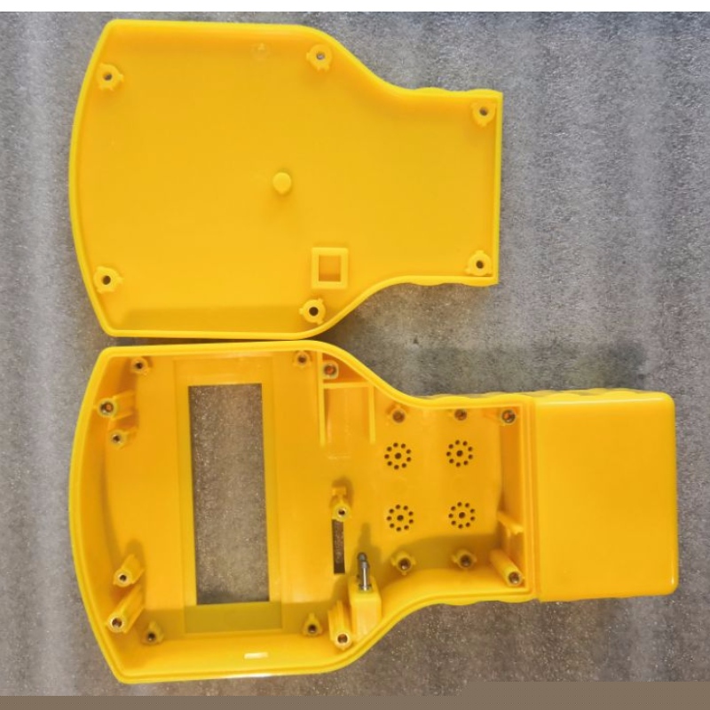 carcasa de plástico