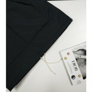 CHAQUETA NEGRA CON CAPUCHA RLMPC0014