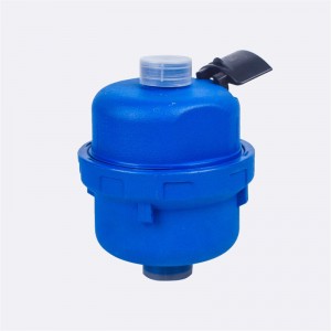 Medidor volumétrico lleno de líquido con cuerpo de plástico con cable remoto