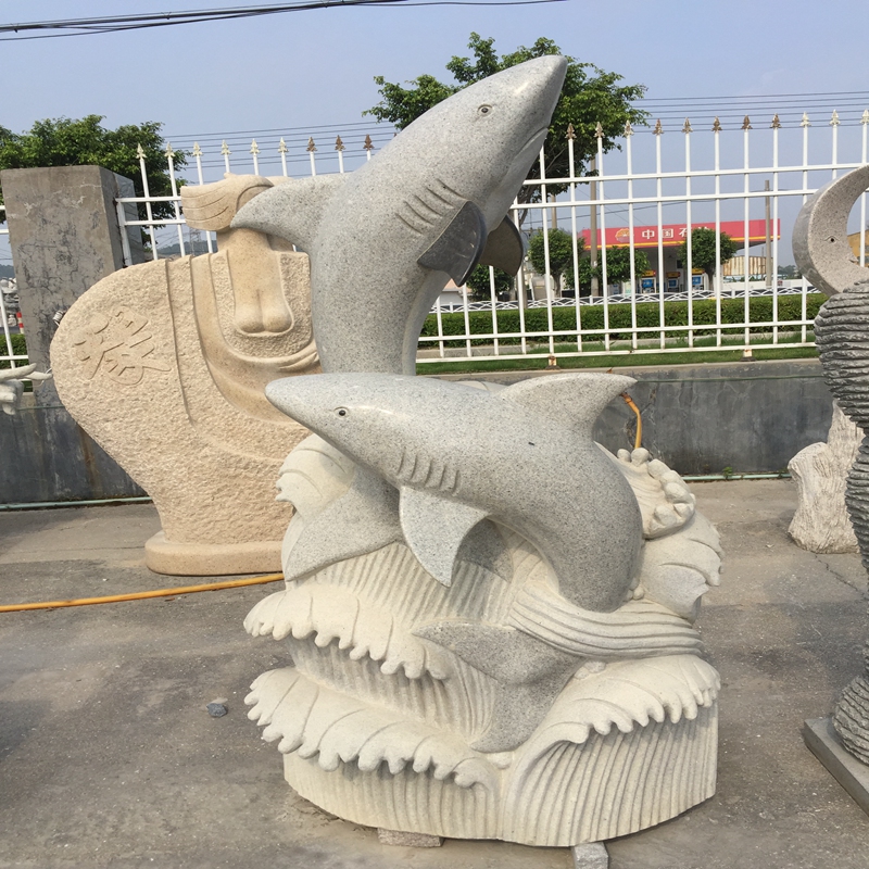 Tallas y esculturas de piedra de tiburón delfín dinosaurio a gran escala Obra de arte puro natural Obra de arte