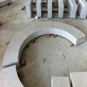 Granito arco bordillo piedra de acera