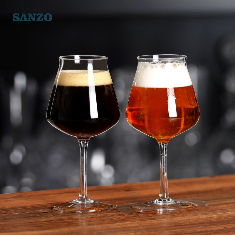 Vaso de cerveza Sanzo Alcohol Jarras de cerveza transparentes hechas a mano personalizadas Vaso de cerveza perfecto