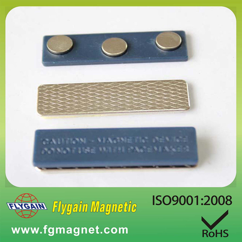 Insignia de nombre magnética en blanco de metal reutilizable personalizada de precio barato