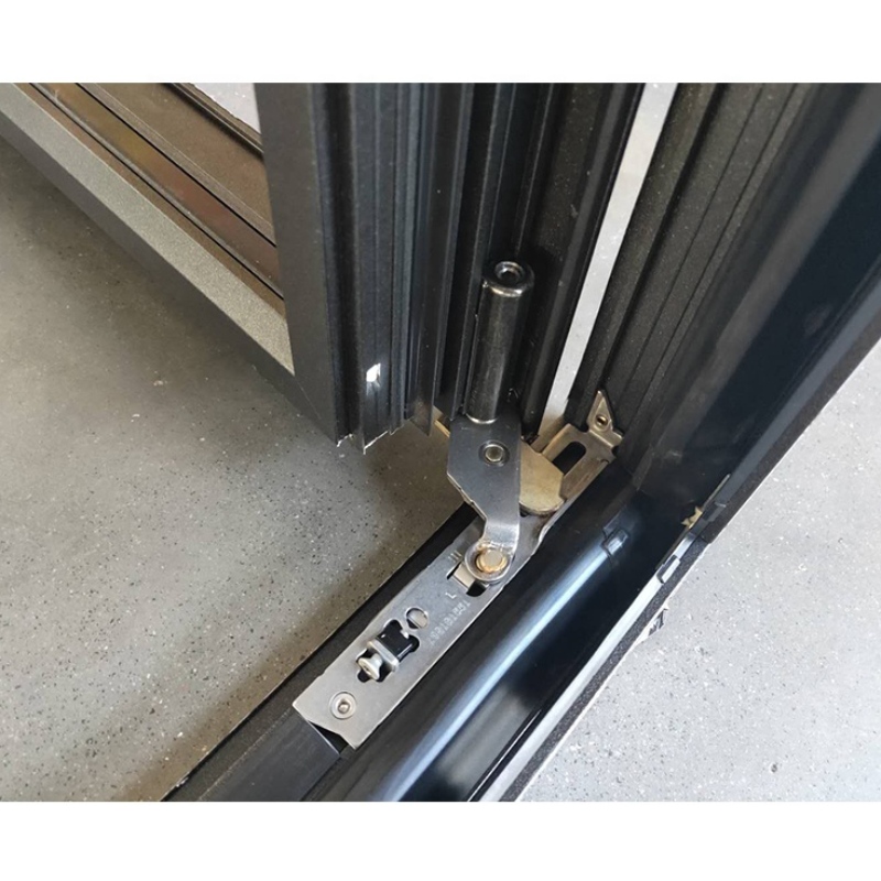 Ventanas y puertas largas y delgadas de aluminio