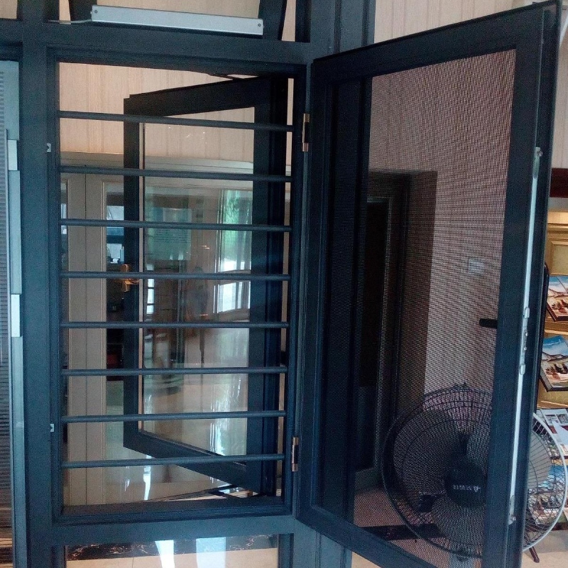 Ventana mosquitera de aluminio
