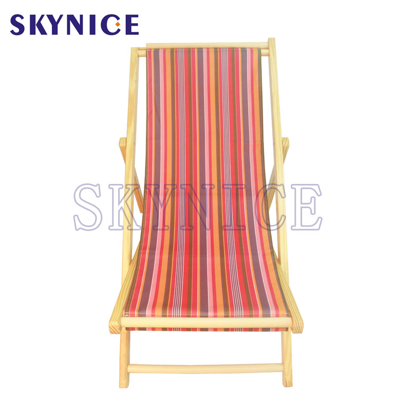 Silla de playa plegable de madera al aire libre