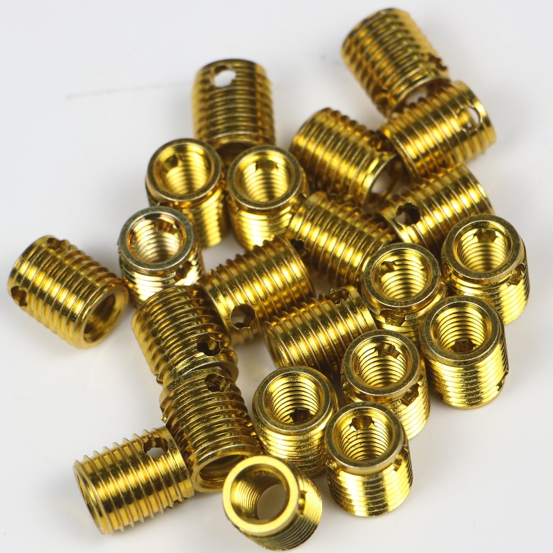308 000 100.500 308 M10 * 1.5 * 14 * 1.5 * 16L insertos autorroscantes con 3 agujeros sin rebabas 500K stock