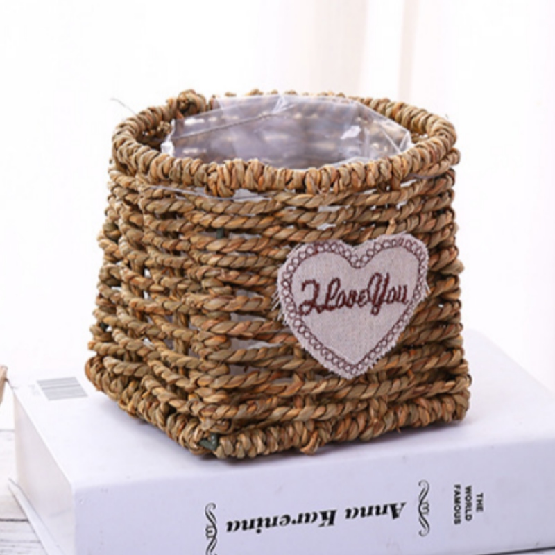 Canasta de flores de algas marinas