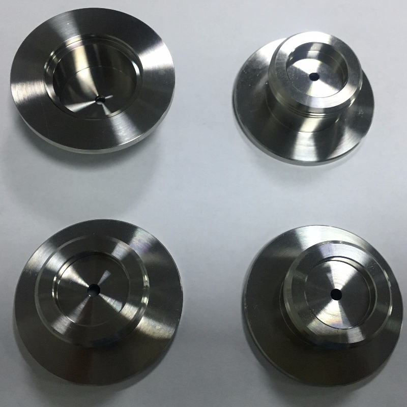 Torno CNC / alto valor / tolerancia ajustada /