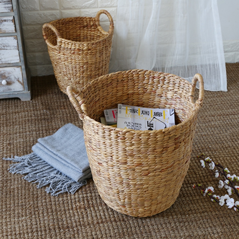Canasta de almacenamiento de paja para lavandería