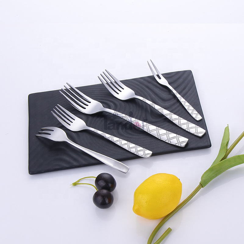 Modelo de línea barato 16 restaurantes cubiertos de Hotel