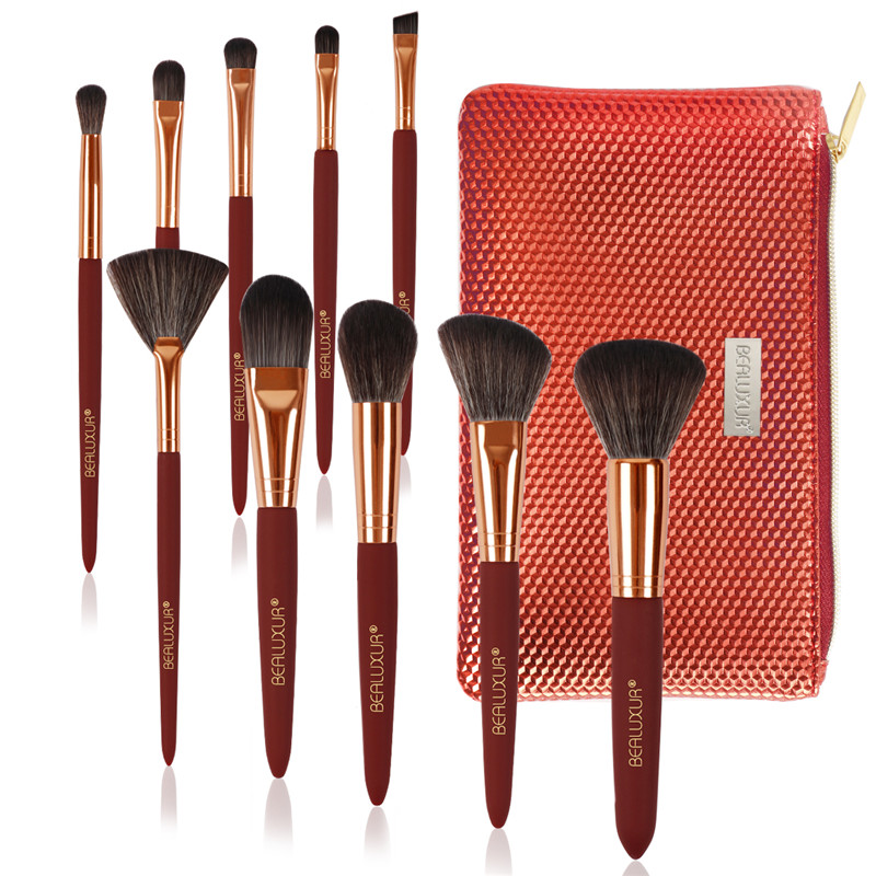 Set de pinceles de maquillaje, kit de pinceles de maquillaje de fibra sintética premium Base de maquillaje en polvo Delineador de ojos Cosméticos para la cara Correctores Sombras de ojos Pinceles Herramientas con bolsa de maquillaje de viaje de cuero de PU (10 piezas)