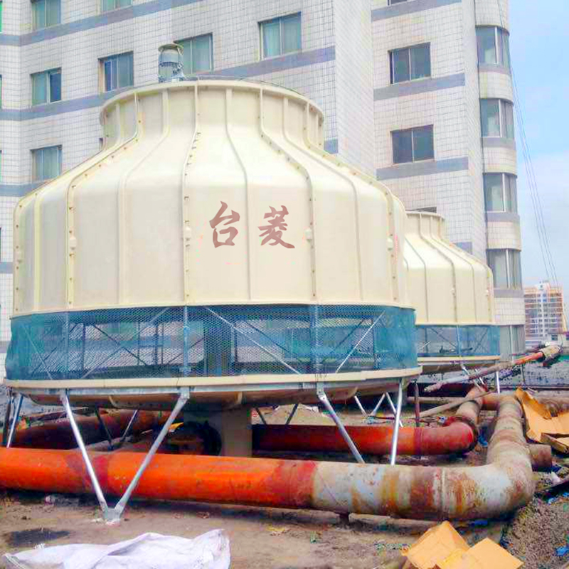 Equipo químico enfriamiento aire acondicionado central torre de agua fría